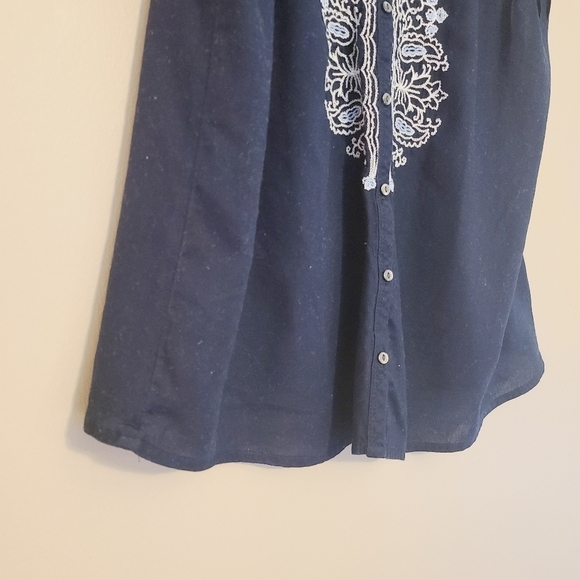 Converse One Star | Women's Navy Embroidered Tank (Size Small) - Picture 9 of 11